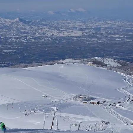 La Grotta Di Nima بيت للعطل *