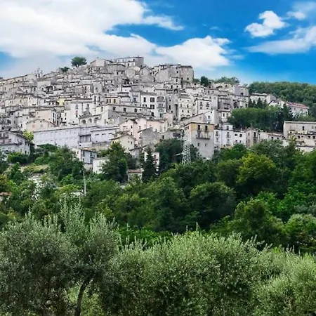 La Grotta Di Nima Dom wakacyjny *