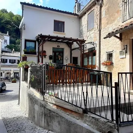 La Grotta Di Nima * Pretoro