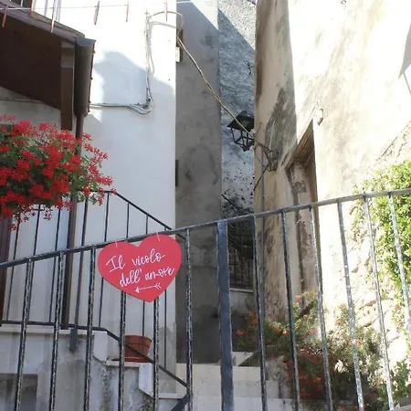 بيت للعطل La Grotta Di Nima بريتورو