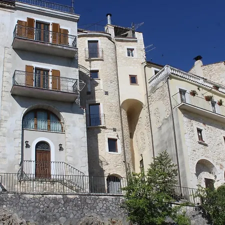 La Grotta Di Nima Pretoro