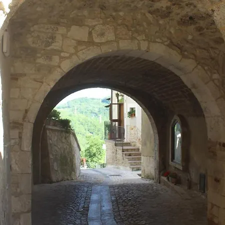 La Grotta Di Nima Dom wakacyjny