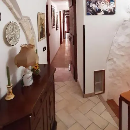 Casa de Férias La Grotta Di Nima