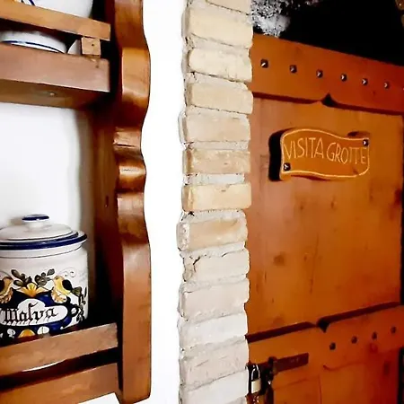 بيت للعطل La Grotta Di Nima