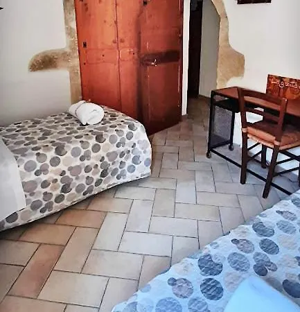 La Grotta Di Nima