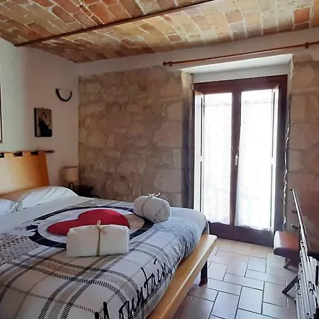 La Grotta Di Nima Holiday home *