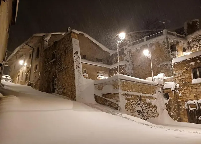 別荘 La Grotta Di Nima